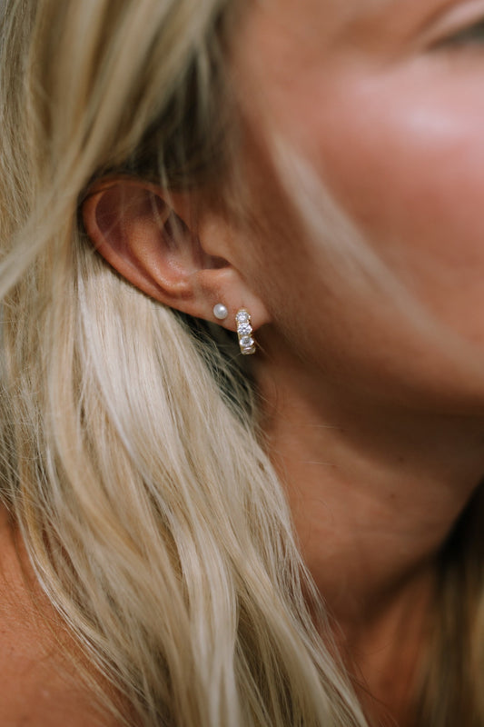 White Freshwater Pearl Studs